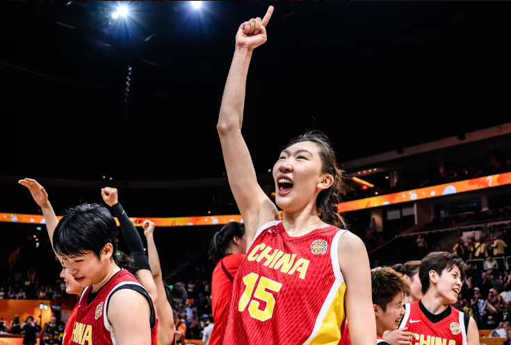 从无名小将到巴萨九号位候选！十八岁天才只用了一个季前赛